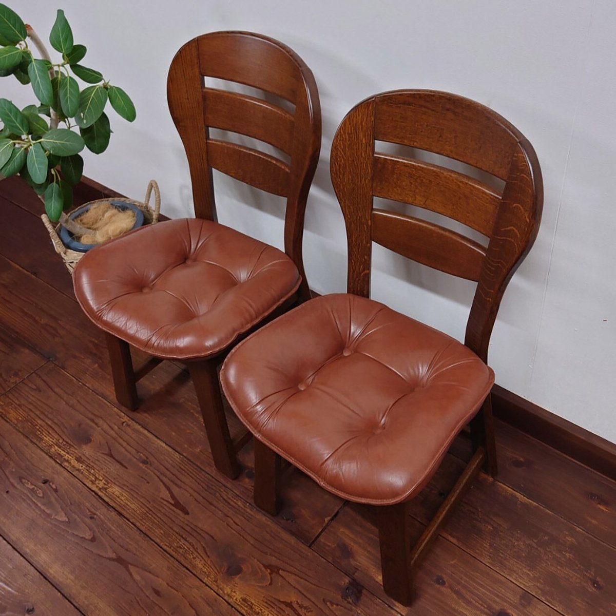 オランダ製 4脚セット ダッチカントリー・ダイニングチェア(本革