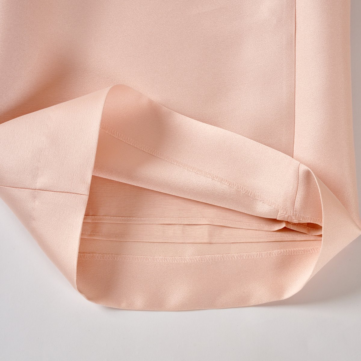 Sheer Satin Gaucho PT peach | HEVE