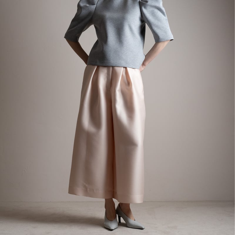 Sheer Satin Gaucho PT peach | HEVE