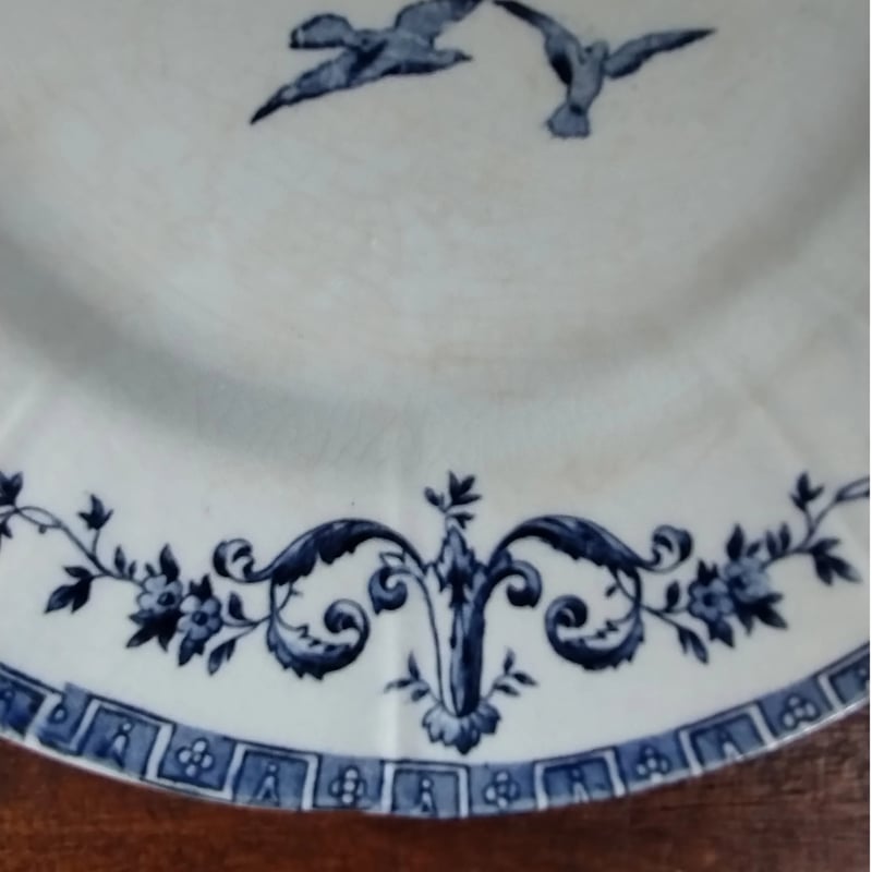 フランスアンティークプレート ジアンのマリーアントワネット a