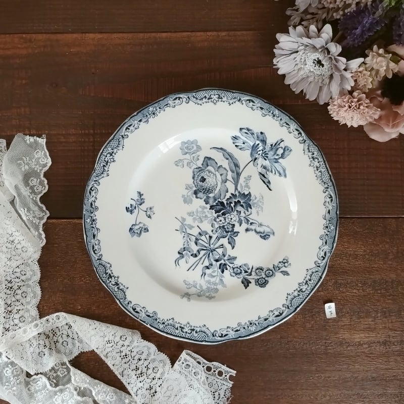 フランスアンティークプレート サルグミンヌ フォンタンジュ青 右下