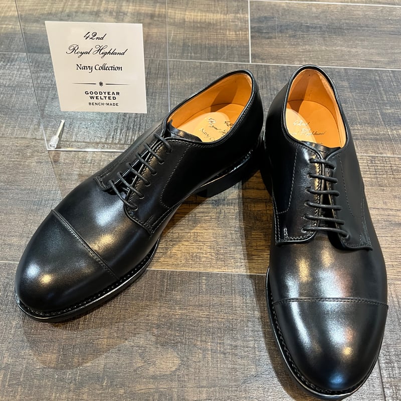 42ND ROYAL HIGHLAND ネイビーコレクション 外羽根ストレートチップ
