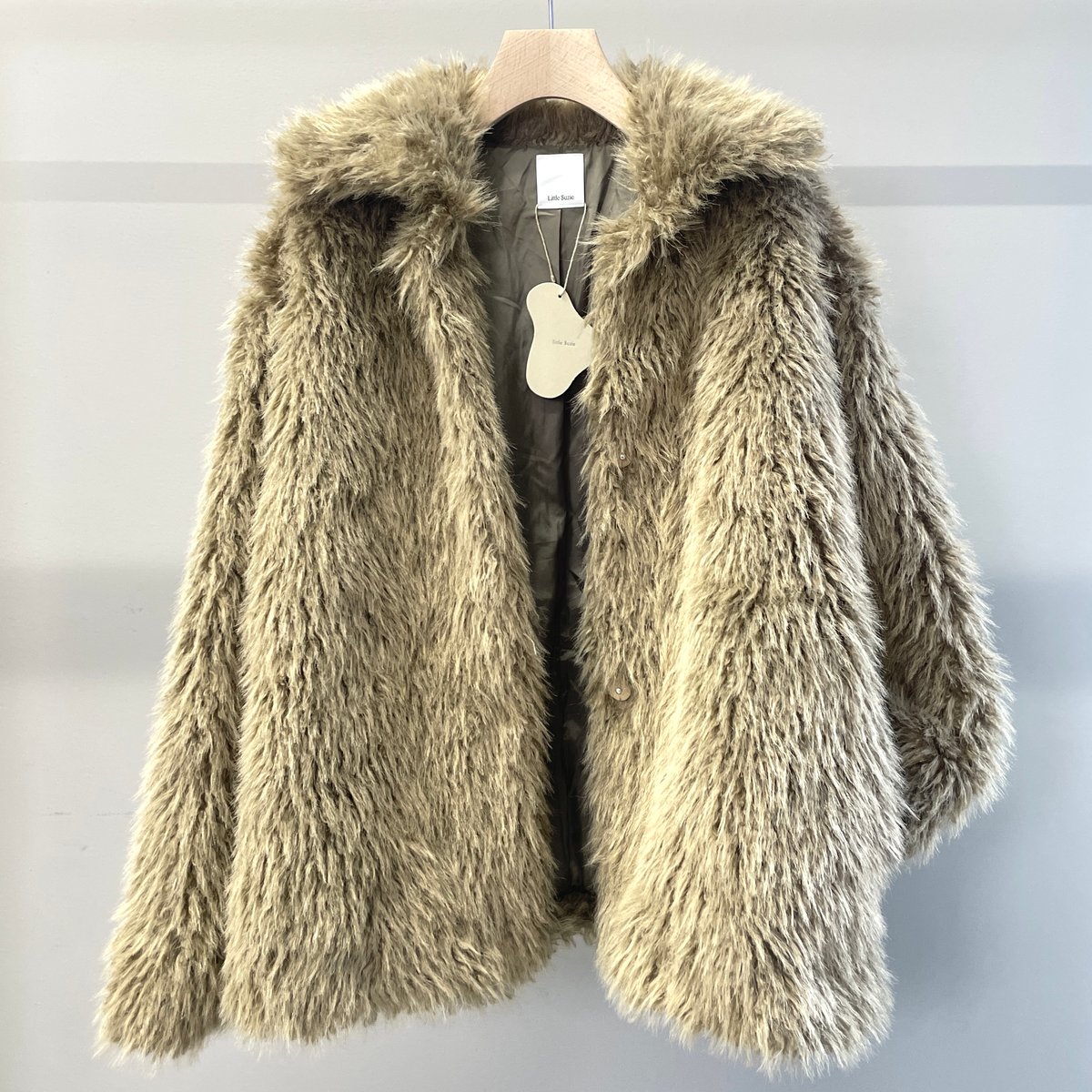 ECO FUR SNAP FRONT JACKET (Khaki) | Tavy STORE