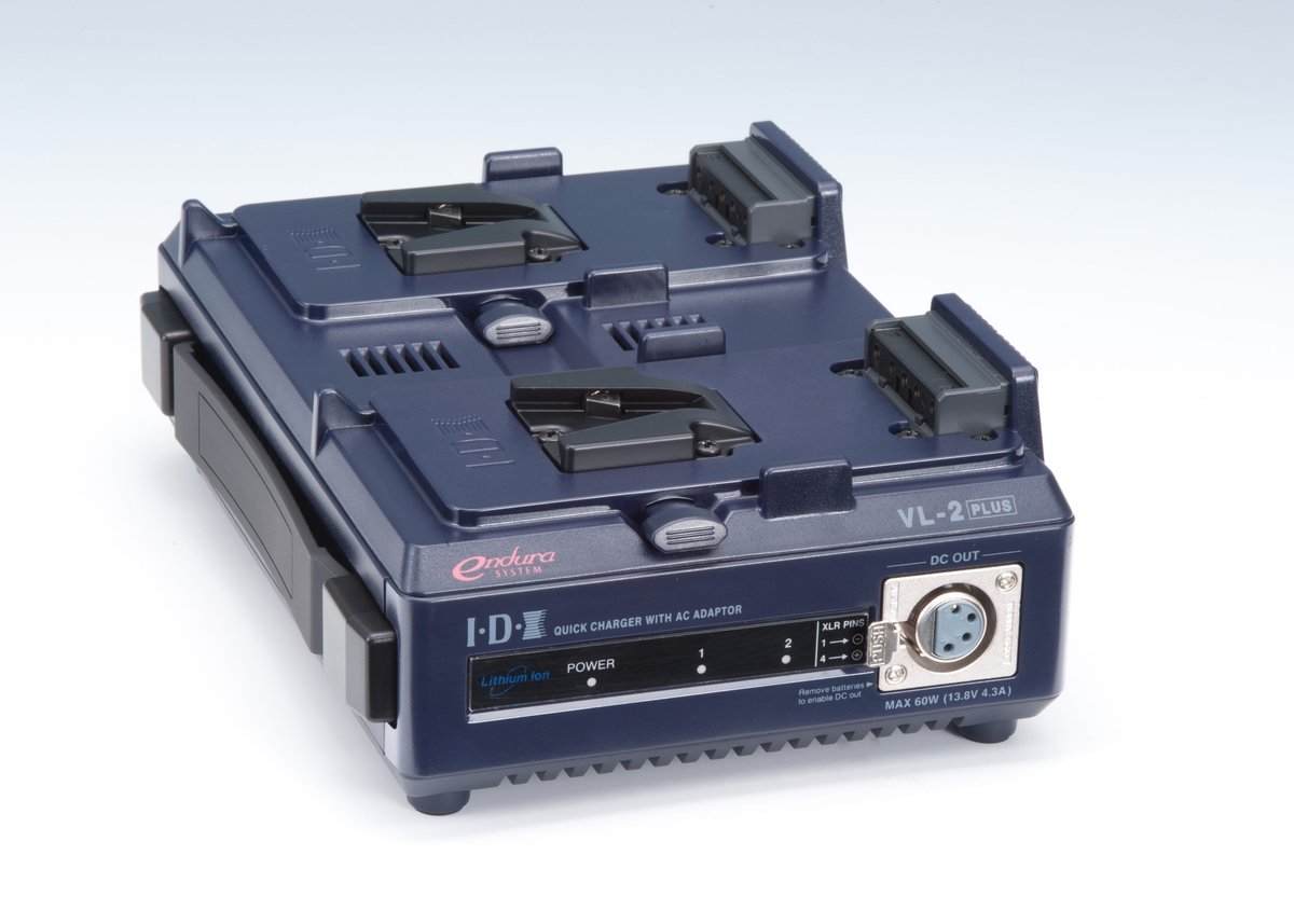 ACアダプター機能付2ch順次急速充電器 VL-2PLUS (税込み定価￥79,860