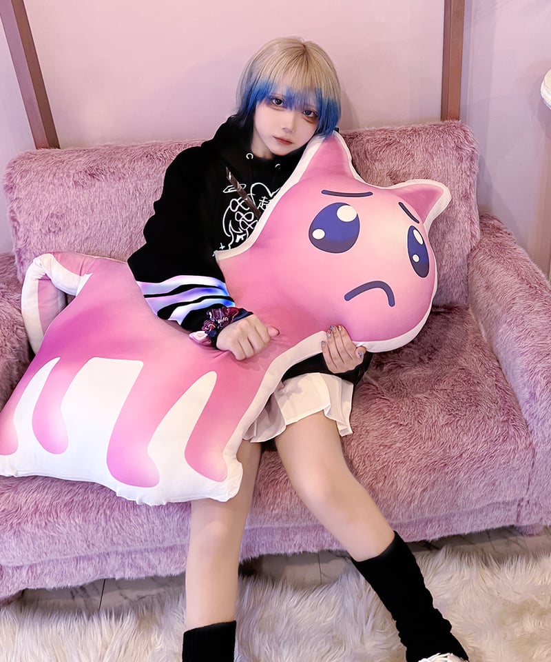 ニディガ展4開催記念過去グッズ祭り】ぴえん超巨大クッション | NEEDY