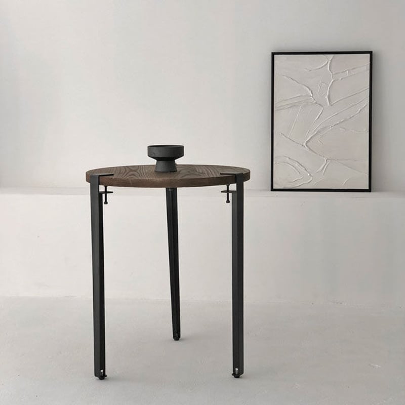 table-03074 アイアン脚 ラウンドカフェテーブル 60cm | ART OF BLACK