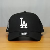 チャレンジャー CHALLENGER CORDUROY CURSIVE CAP WHITE×N