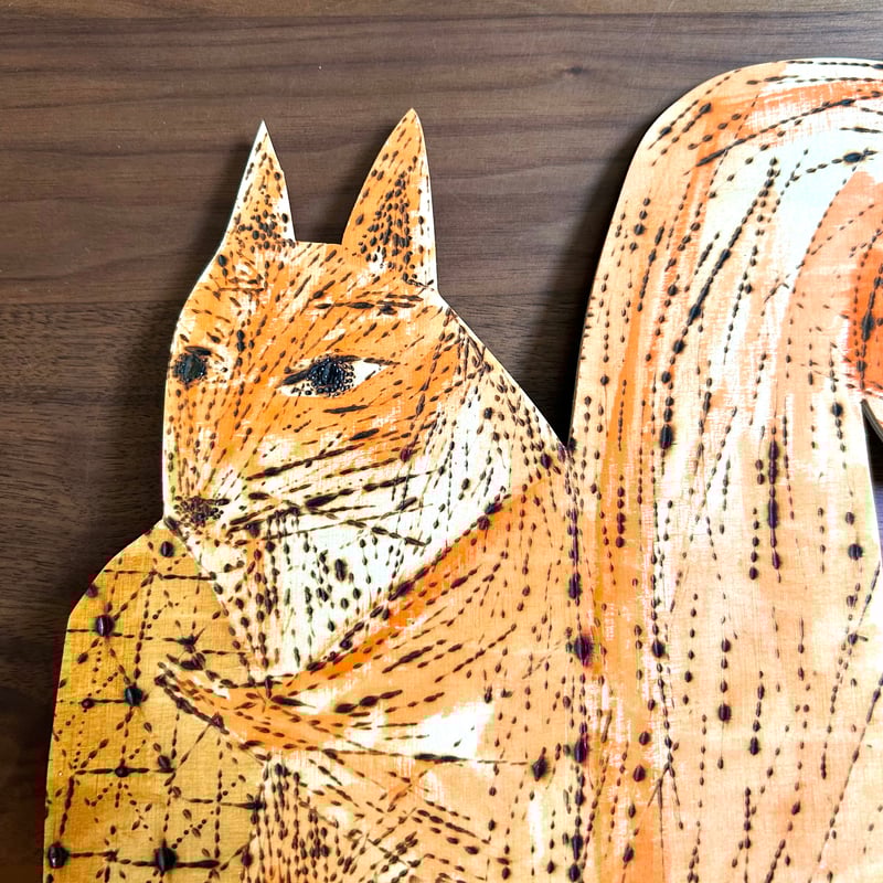 マッティピックヤムサ 新品 プライウッド 壁掛け リス 送料込