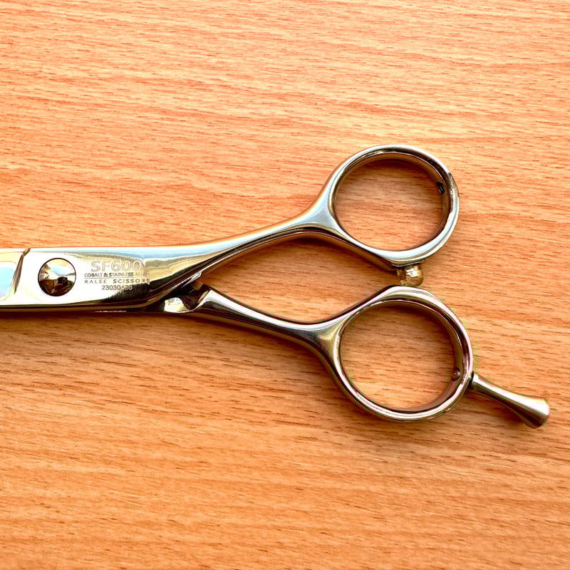 理美容はさみシザースたじま】ベーシックシザーSF600 | シザースたじま