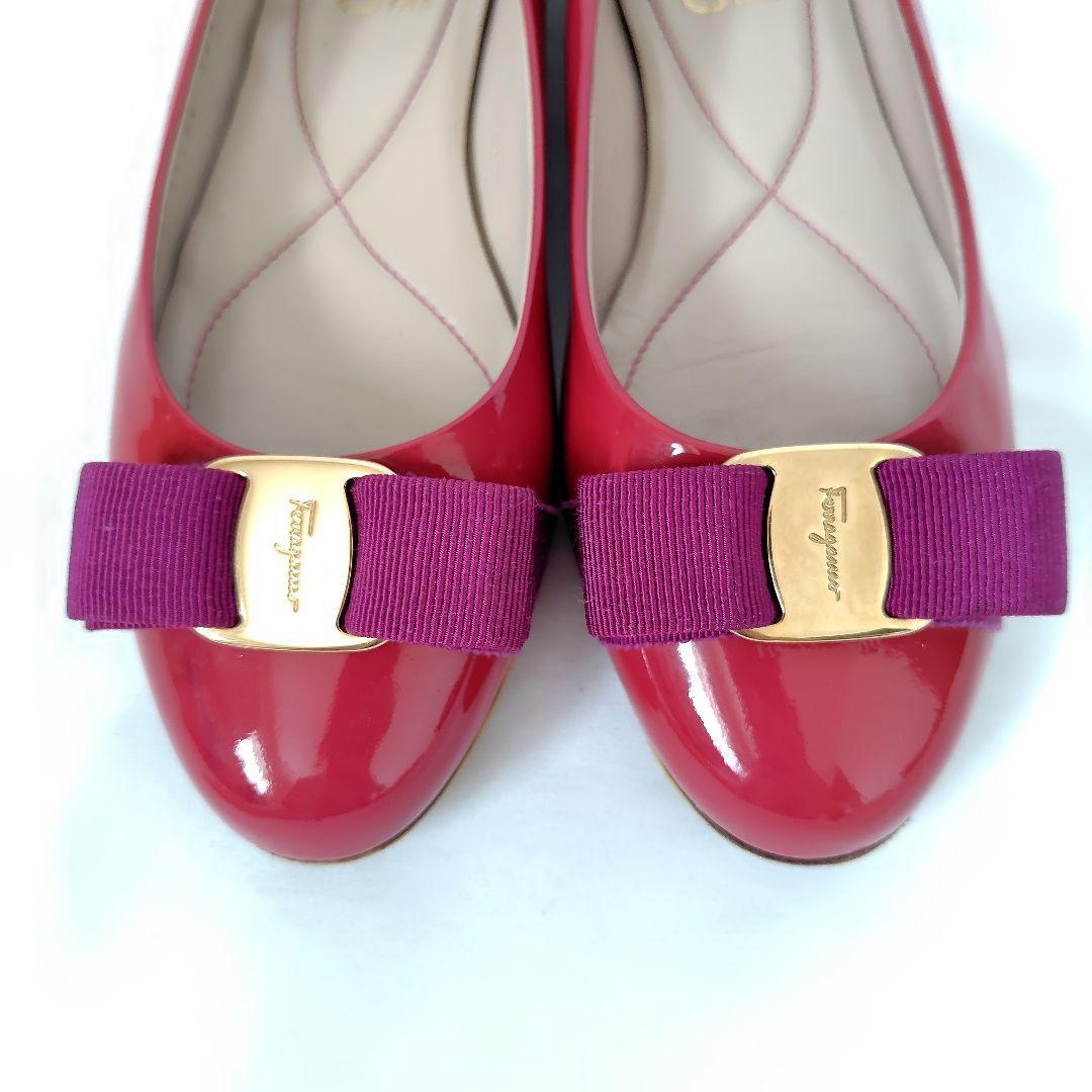 Ferragamo【フェラガモ】ヴァラ フラットシューズ ヴァリナ パンプス