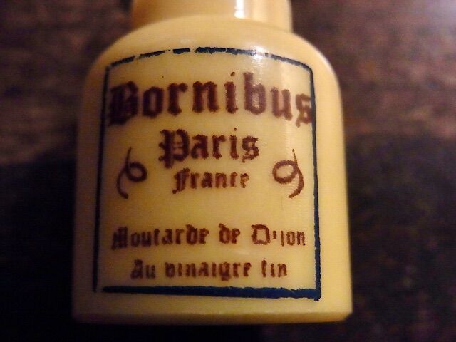 フレンチ キーホルダー ボルニビュス 粒マスタード ボトル | café au