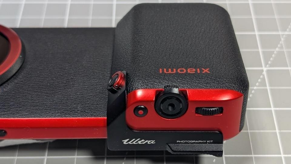 How One Accessory Lifts Up The Xiaomi 15 Ultra Photography Experience