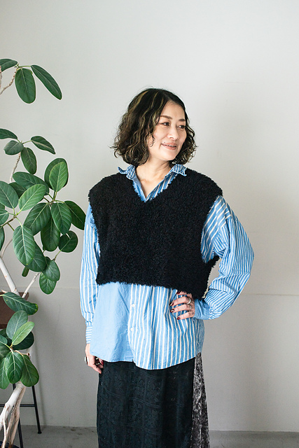 Ravelry: モケモケベスト pattern by Tokuko Ochiai