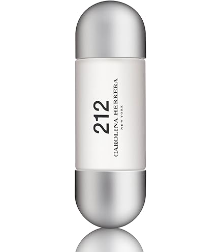 Amazon.co.jp: キャロライナヘレラ 212VIP ロゼ EDP 30ml : ドラッグストア