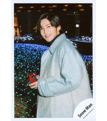 Amazon.co.jp: Snow Man 公式 生 写真（目黒蓮）SM03215 : ホビー