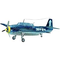 Amazon | 童友社 1/72 アメリカ海軍 雷撃攻撃機 TBF-1 “アヴェンジャー