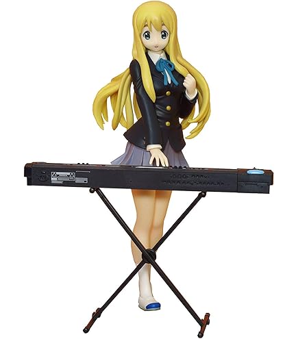 Amazon.co.jp: けいおん!! SQフィギュア 平沢唯・秋山澪・田井中律・琴