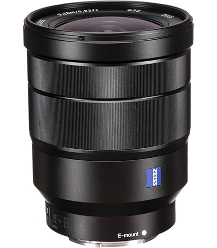 Amazon.com : Sony SEL1670Z Vario-Tessar T E 16-70mm F4 ZA OSS
