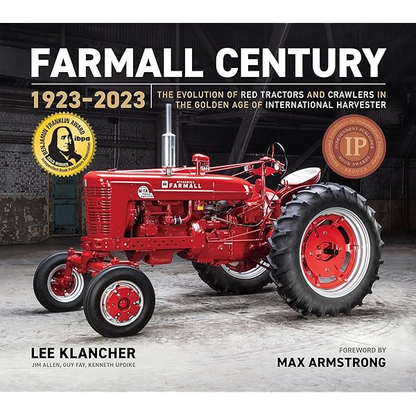 International Harvester Tractors (Motorbooks Classics