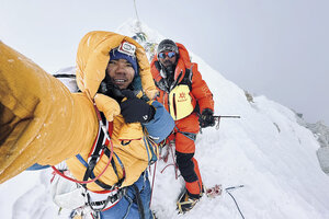 Teen mountain climber leads his Nepali community to new heights