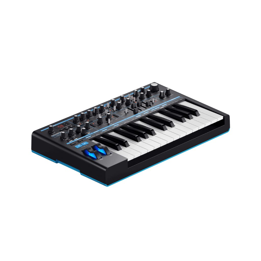 Novation_Bass_Station_II_Synth