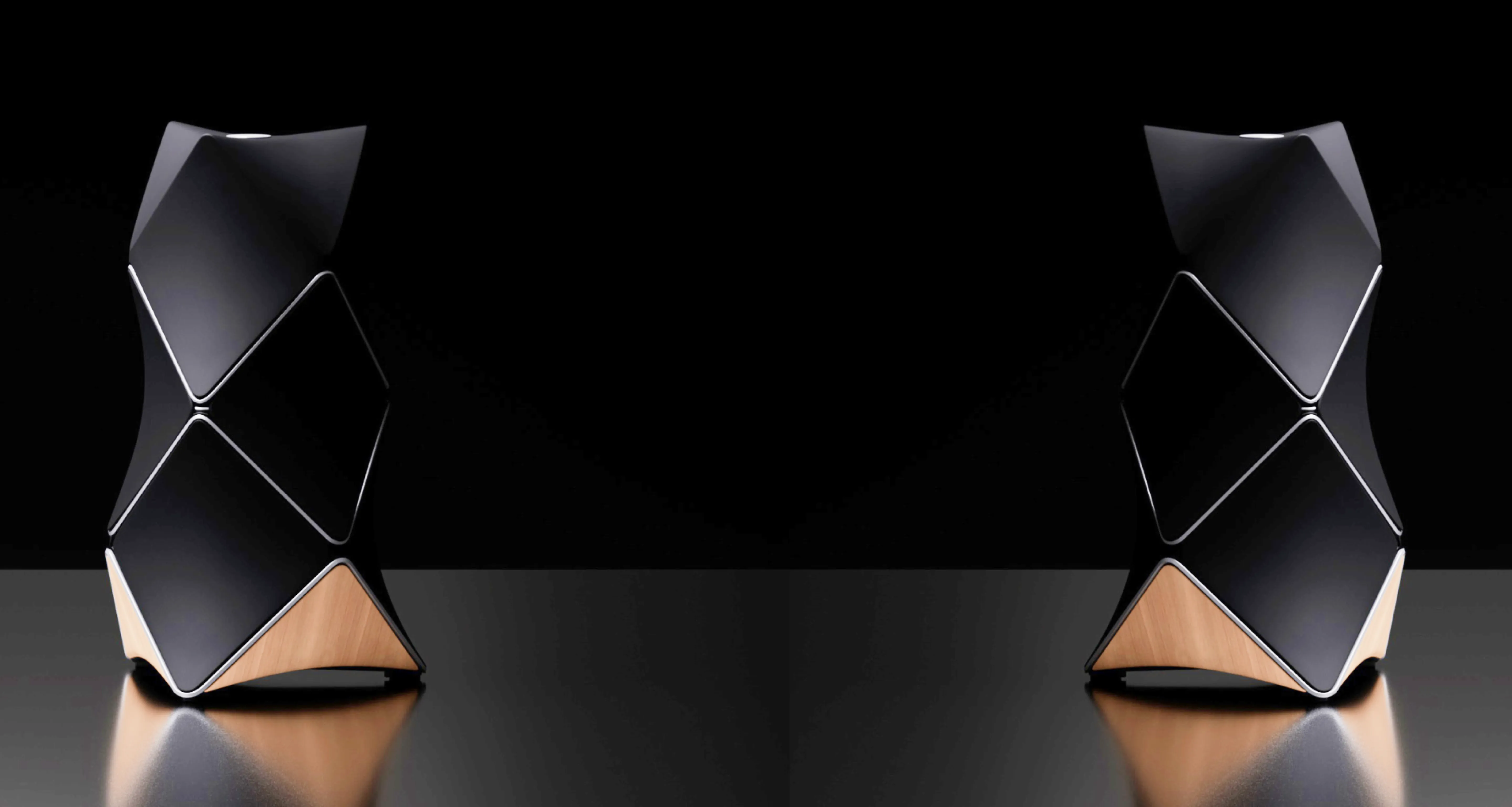 Beolab 90：ウルトラ・ハイ・フィデリティ フロアスタンディング