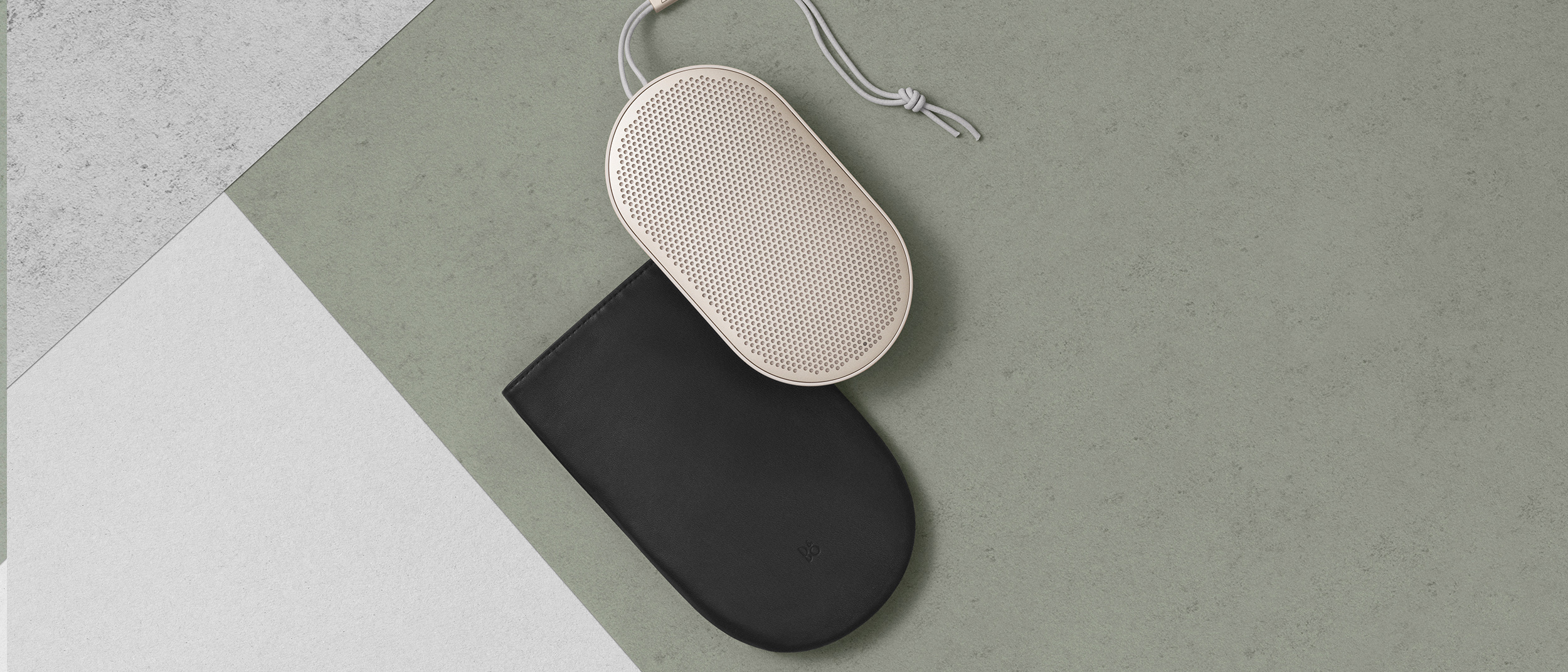 Beoplay P2 Leather Sleeve - Accessories for speakers | B&O