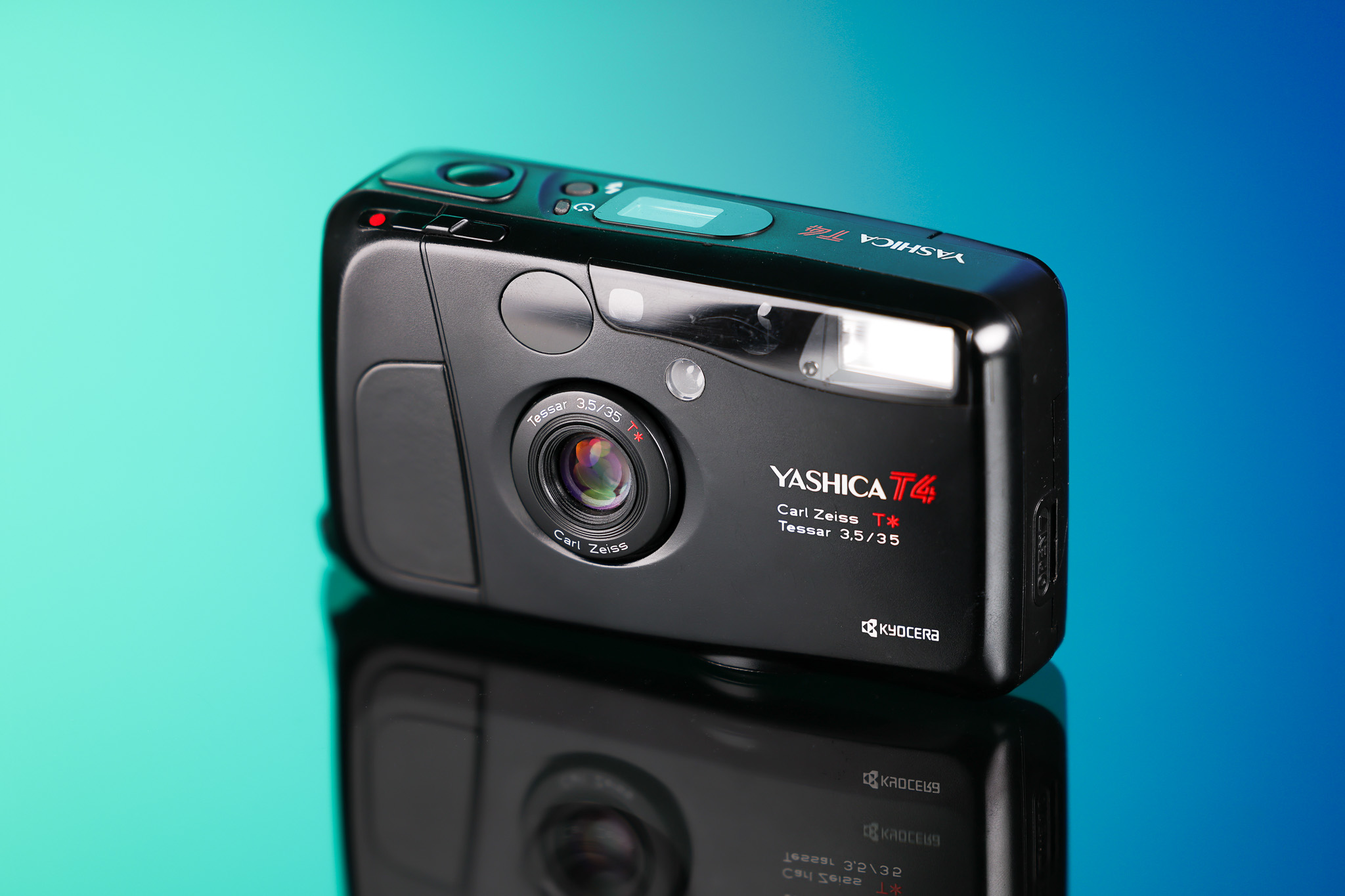 Yashica T4 Review:The Cult Film Camera | MPB