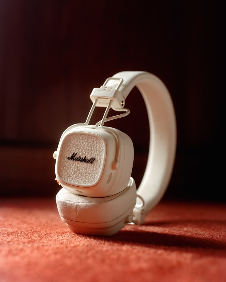 Major V Cream - オンイヤーヘッドホン | Marshall.com