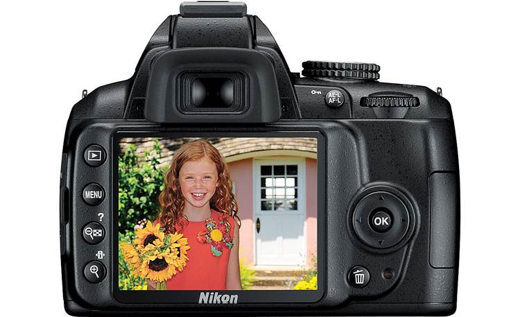 Nikon D3000 Kit 10.2-megapixel digital SLR camera with 18-55mm