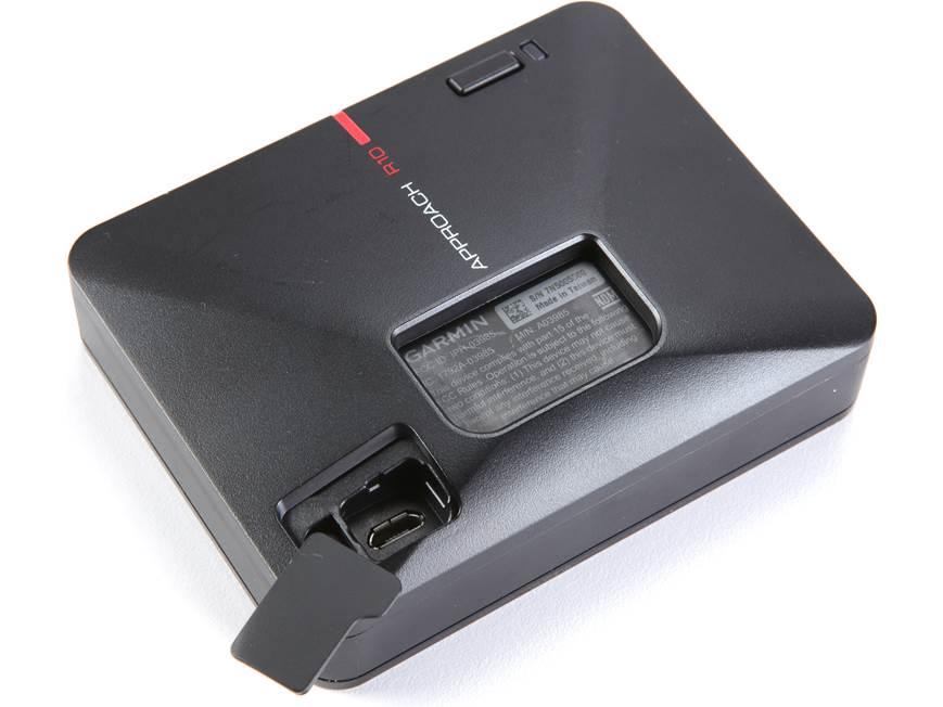 Garmin Approach® R10 Portable golf launch monitor and simulator at