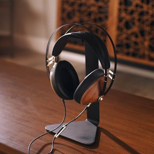 Meze Audio 99 Classics (Walnut/Silver) Over-ear wired headphones