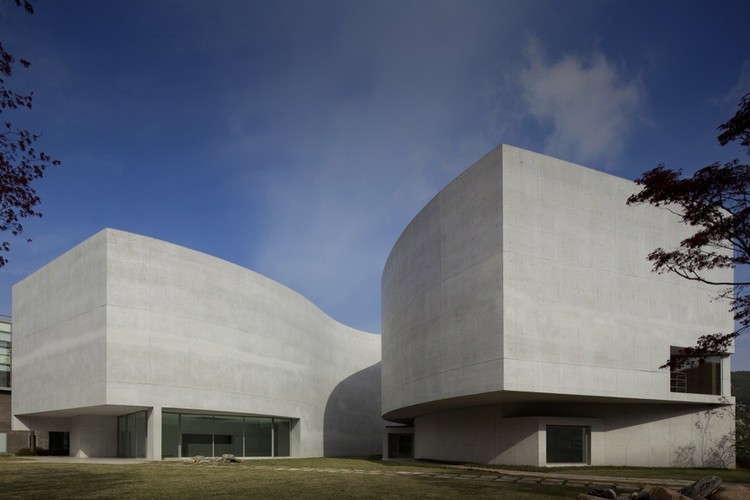 Interview with Álvaro Siza: “Beauty Is the Peak of Functionality