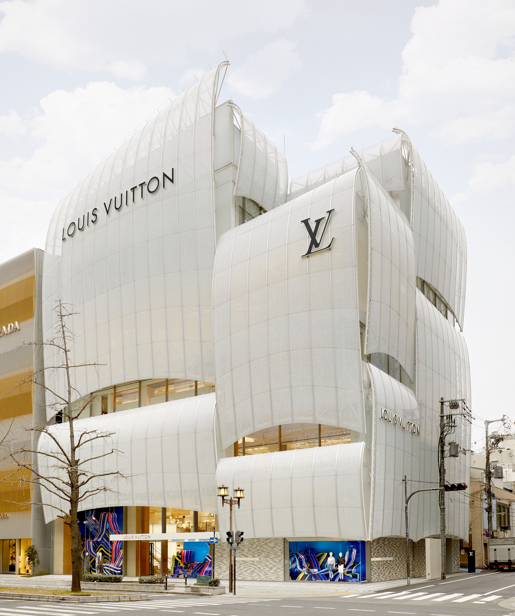 LOUIS VUITTON Maison Osaka Midosuji / Jun Aoki & Associates
