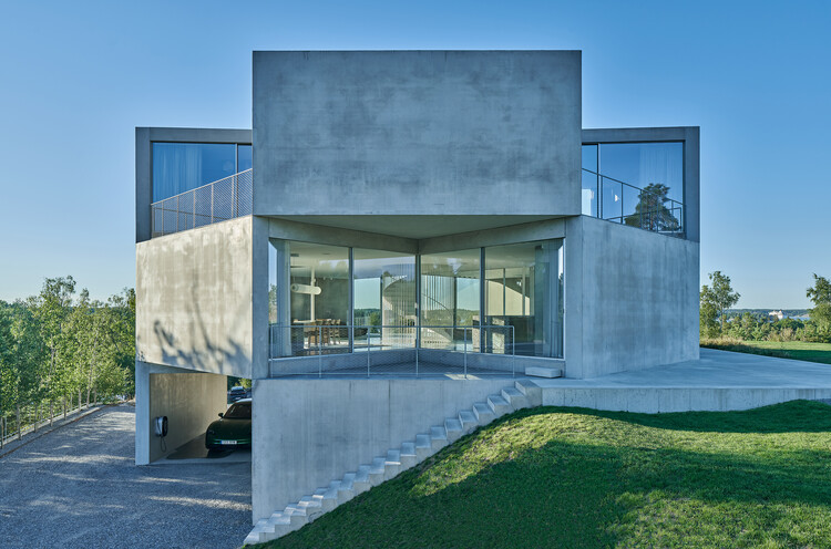 House on a Hill / Tham & Videgård Arkitekter | ArchDaily