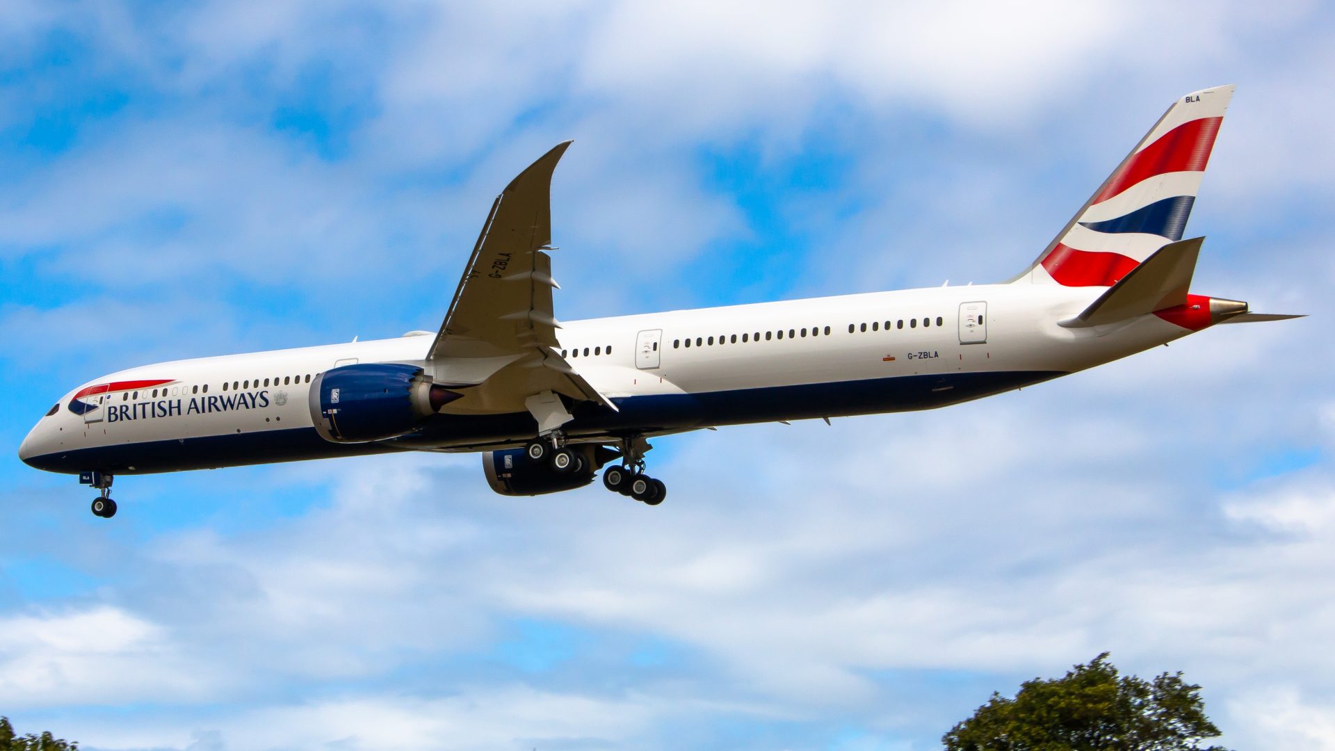 British Airways Takes Delivery of First 787-10 | AirlineGeeks.com