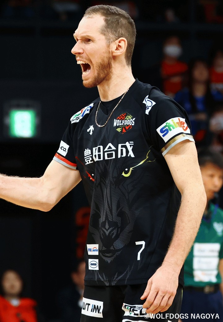 ウルフドッグス名古屋 レプリカユニフォーム ブラック 12 水町泰杜選手