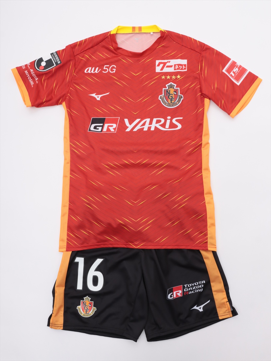 HATTRICK（ハットトリック）-選手の想いをファンへ届ける公式