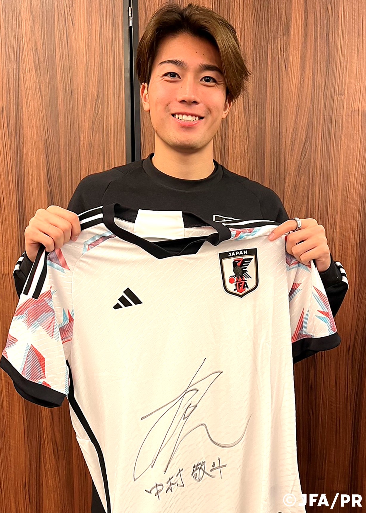 HATTRICK（ハットトリック）-選手の想いをファンへ届ける公式