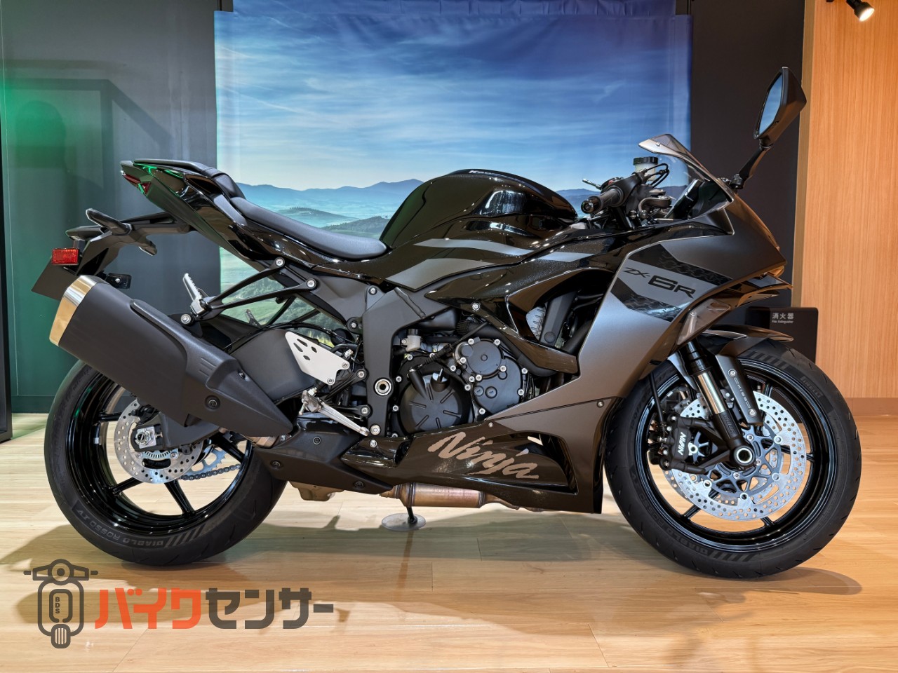 カワサキ NINJA ZX-6R 2026年モデル メタリックマットグラフェン