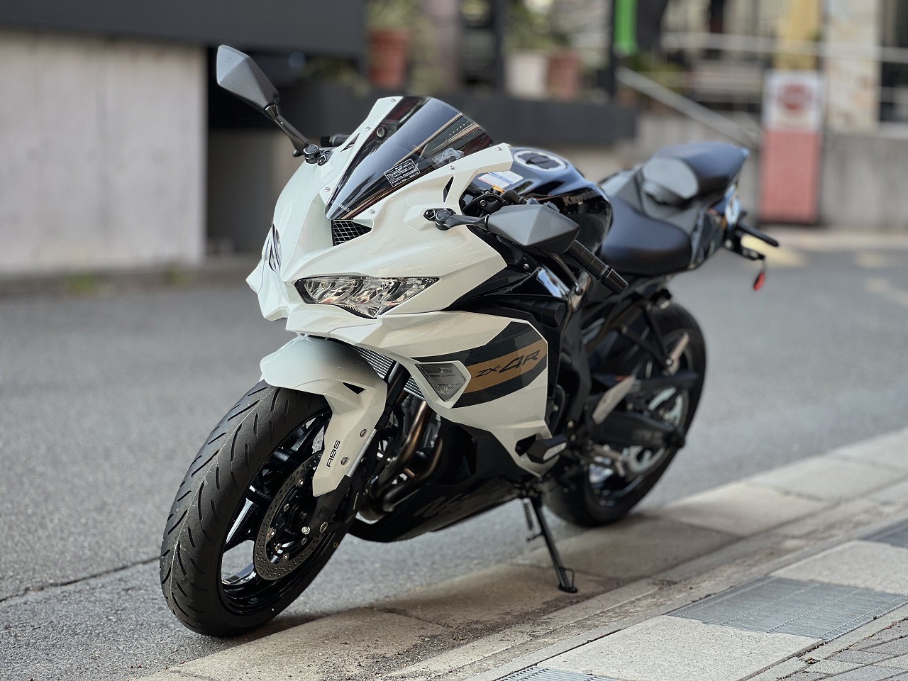 2026年モデルZX-4R入荷！| BDSバイクセンサー