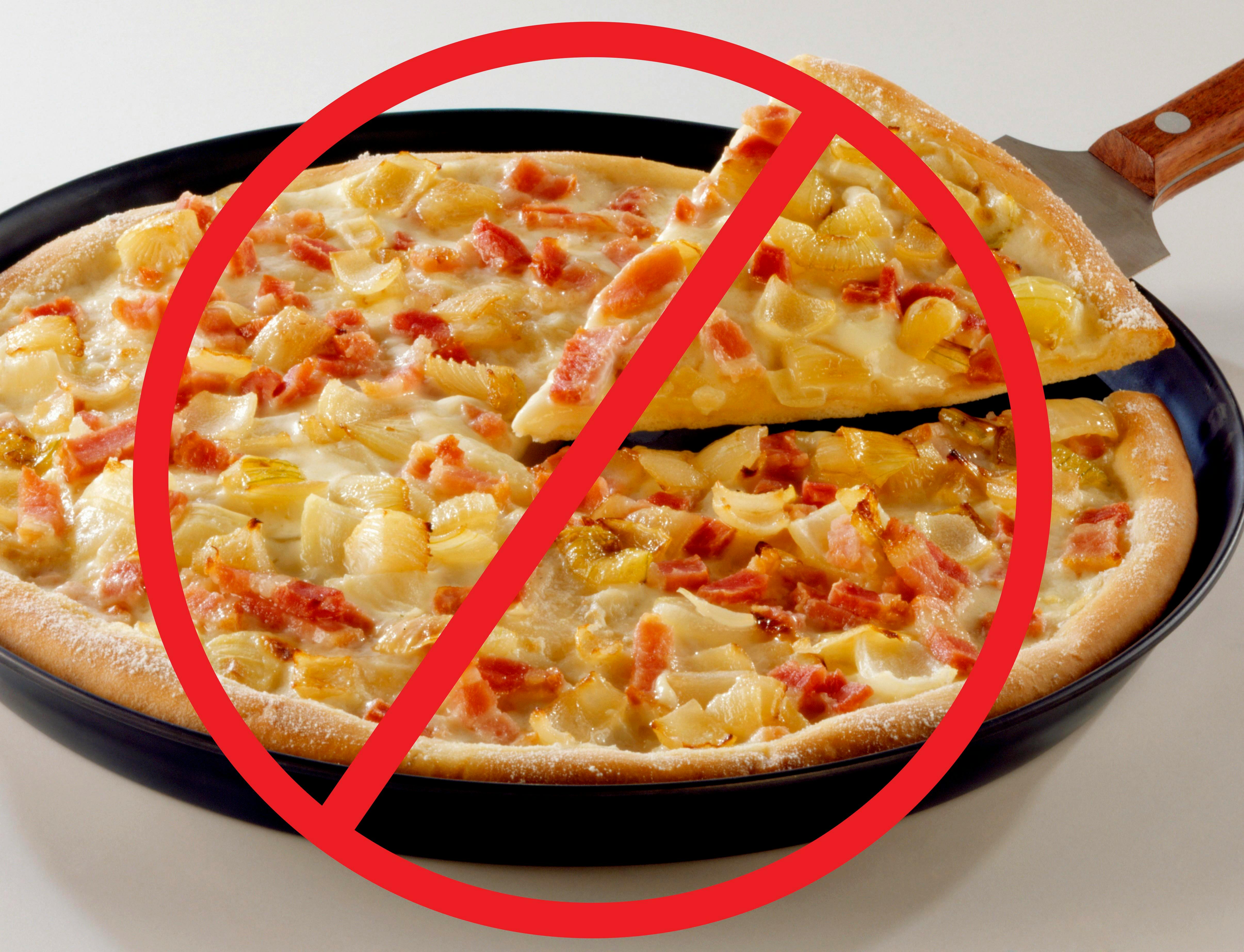 Iceland's president Guðni Th. Jóhannesson wants to BAN pineapple