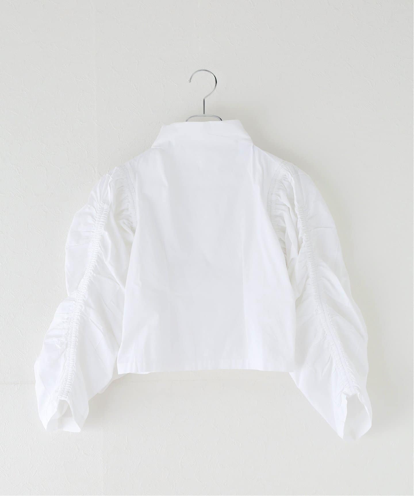 SEEALL/シーオール】 GATHER SLEEVE TOP:ブラウス（シャツ／ブラウス