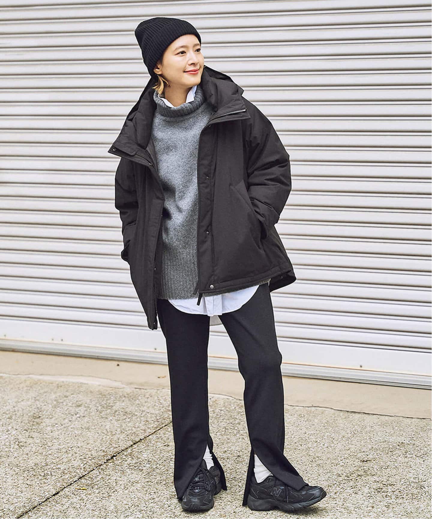 撥水フーデッドダウンハーフコート（ダウンジャケット）｜Spick and