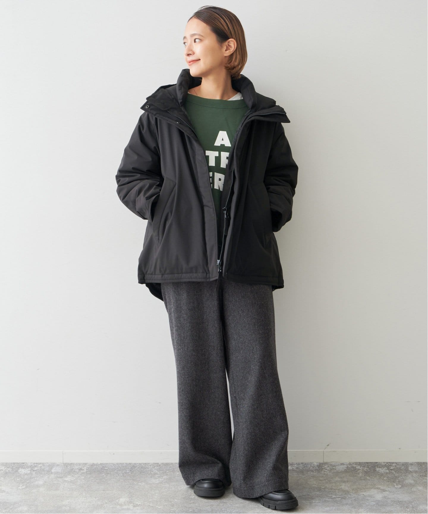 撥水フーデッドダウンハーフコート（ダウンジャケット）｜Spick and