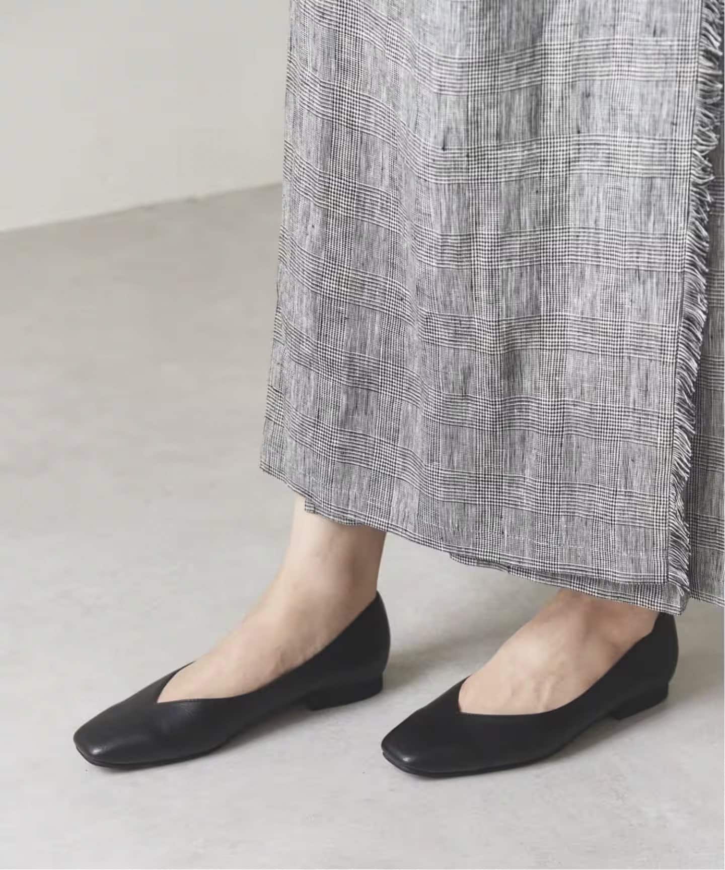 スクエアVカットフラット（フラットシューズ）｜LE TALON（ル タロン