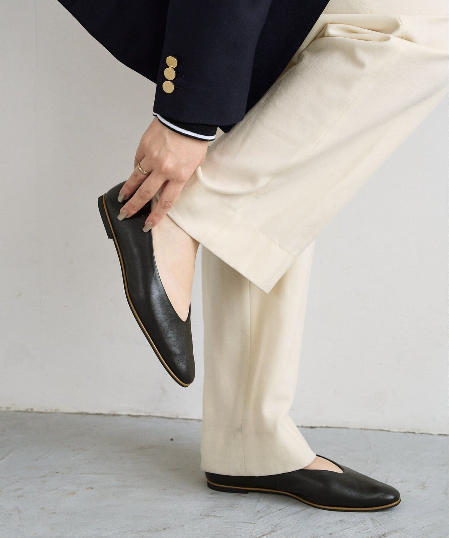 追加》レザーUカットフラット（フラットシューズ）｜LE TALON（ル