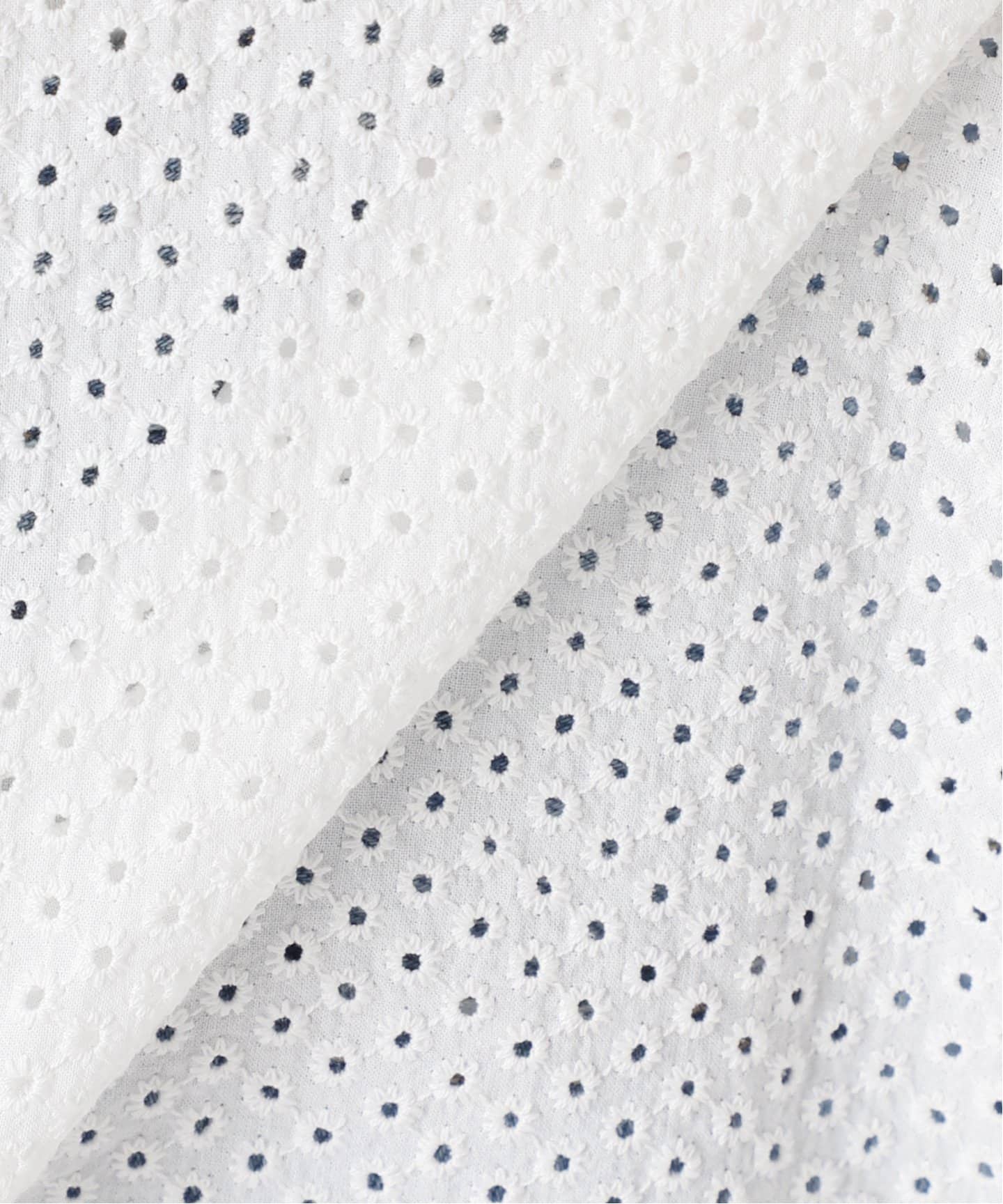 カットワークスモールドットルーズシャツ（シャツ／ブラウス）｜Spick