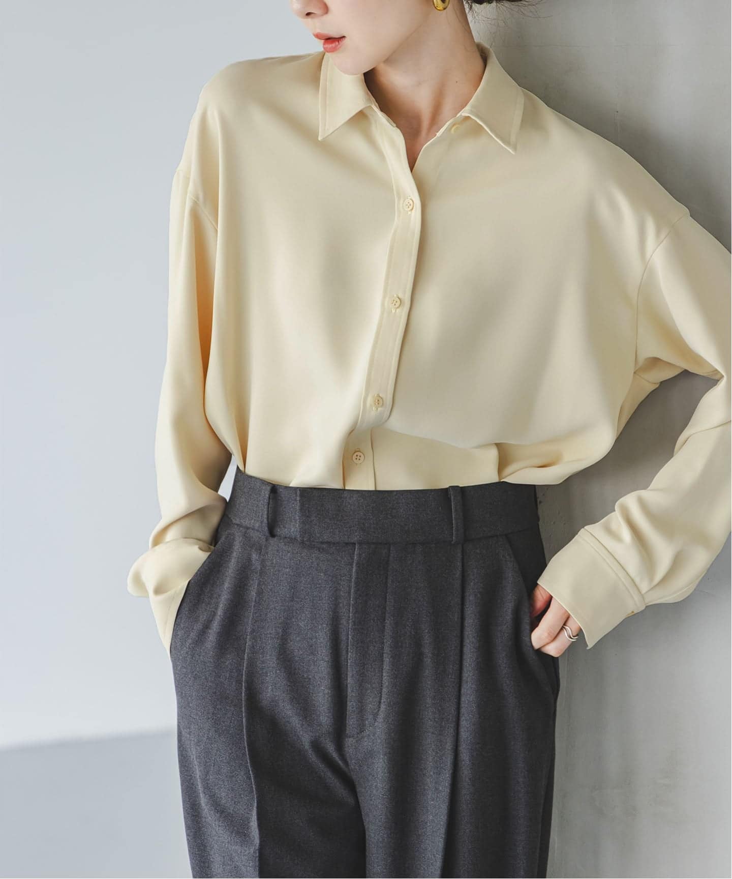 NOBLE シーズンカラープレーンシャツ ベージュ 追加》シーズンカラー