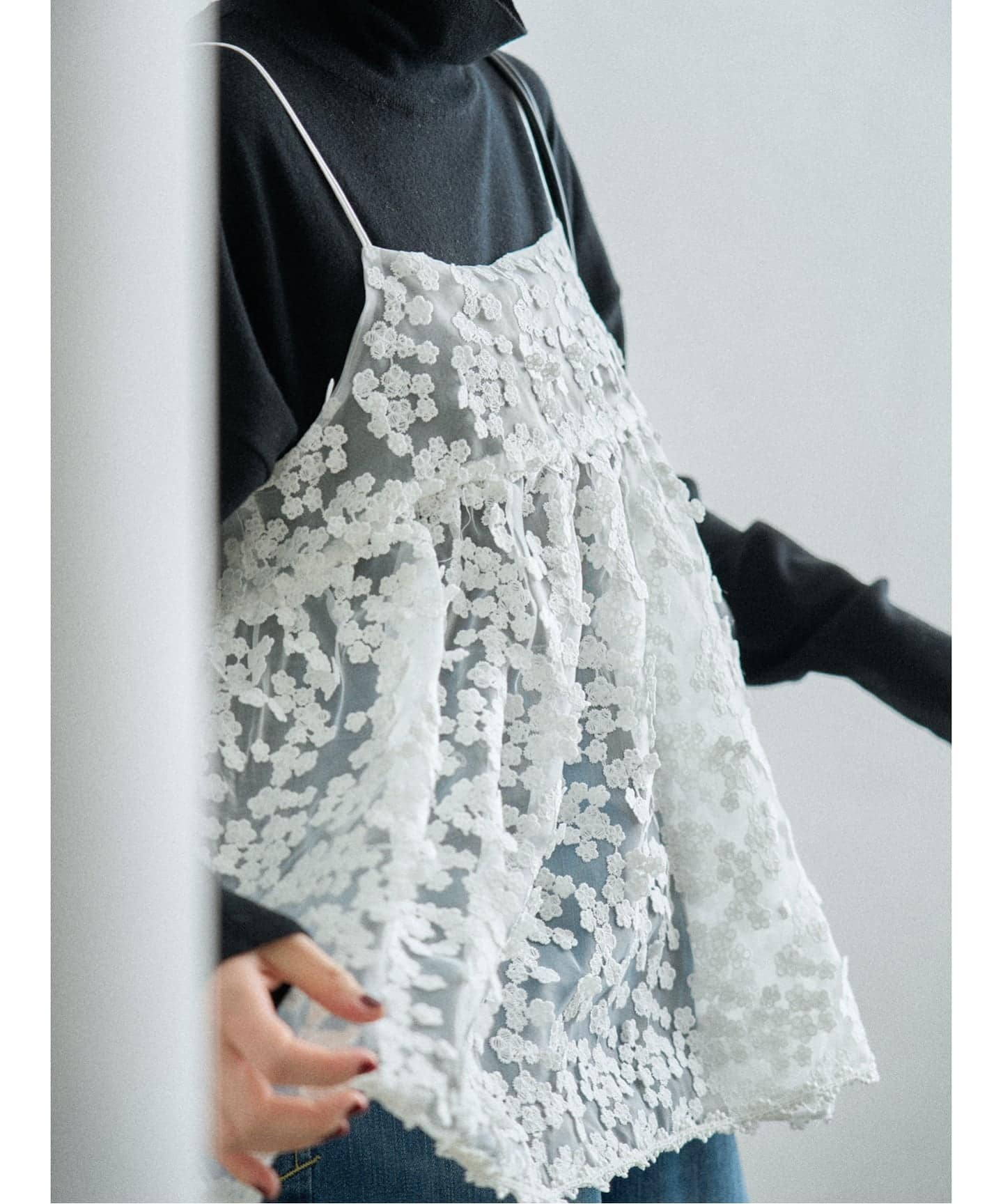 WEB限定/追加2》フラワーエンブロイダリー キャミソール（キャミソール